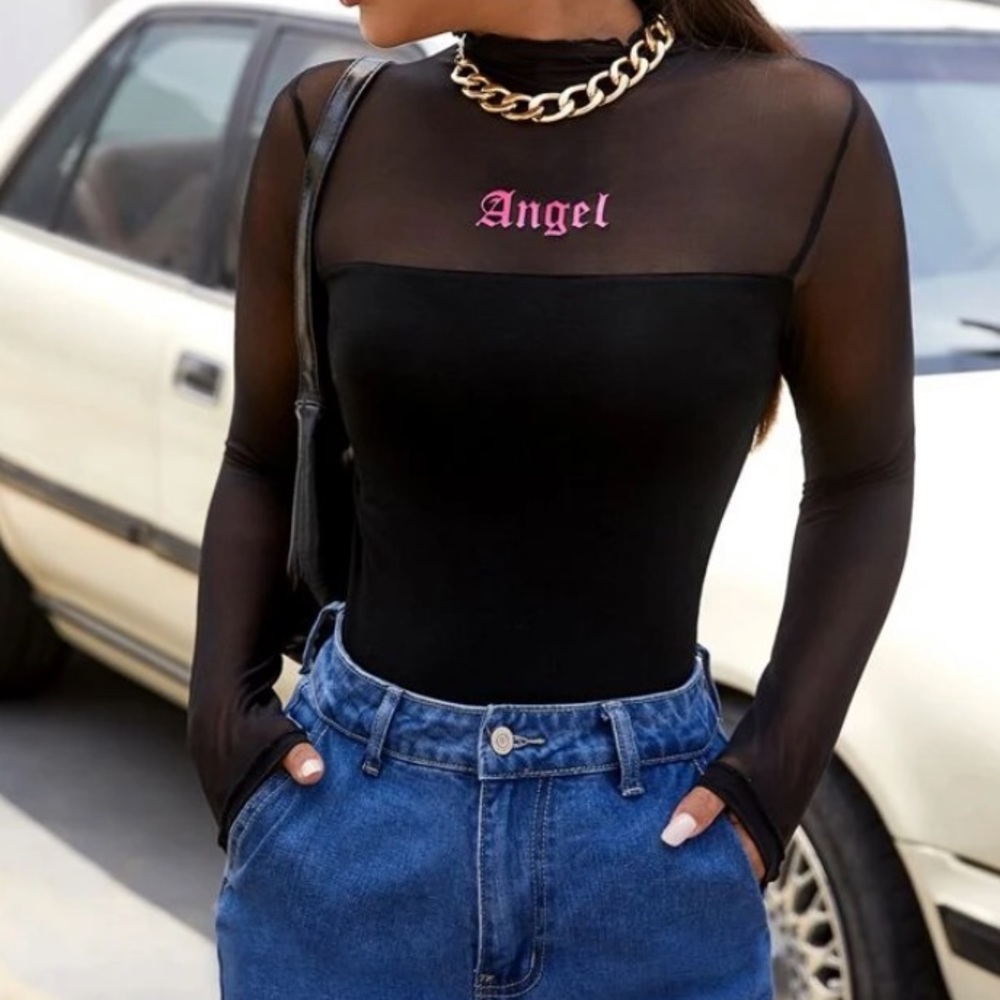 Letter graphic mesh long sleeve